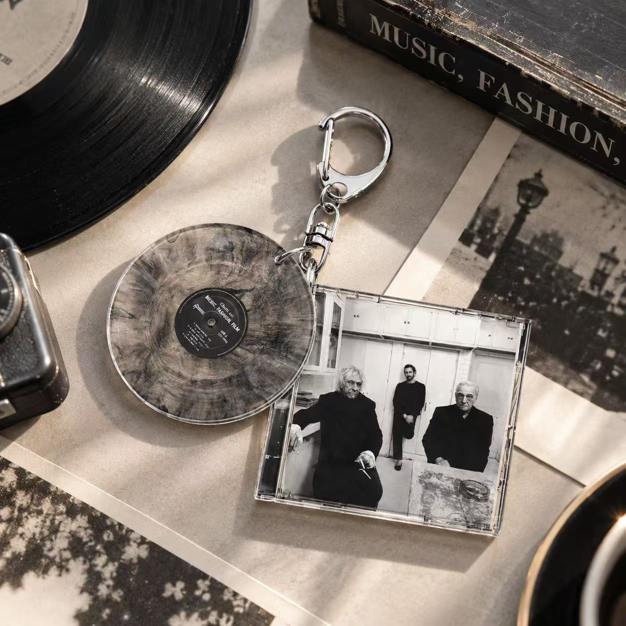 C-Charli Xcx Keychain，Music，Fa - đánh giá và giá Phone Accessories Charms